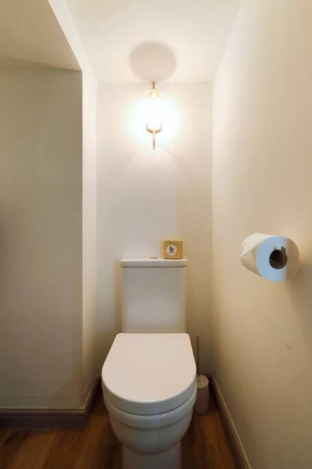 Stunning 2 Bedroom Flat 8Min Walk From The Beach Hove Buitenkant foto